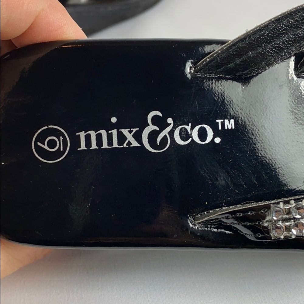 Mix & Co. Rhinestone Sandals - Picture 7 of 7